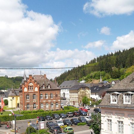 Appartamento Ganzes Haus, Zentrale Lage Adenau Nuerburgring Esterno foto